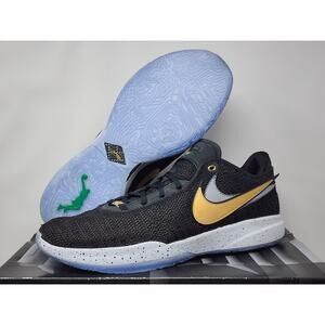 DS Nike LeBron 20 BLACK METALLIC GOLD DJ5423-003